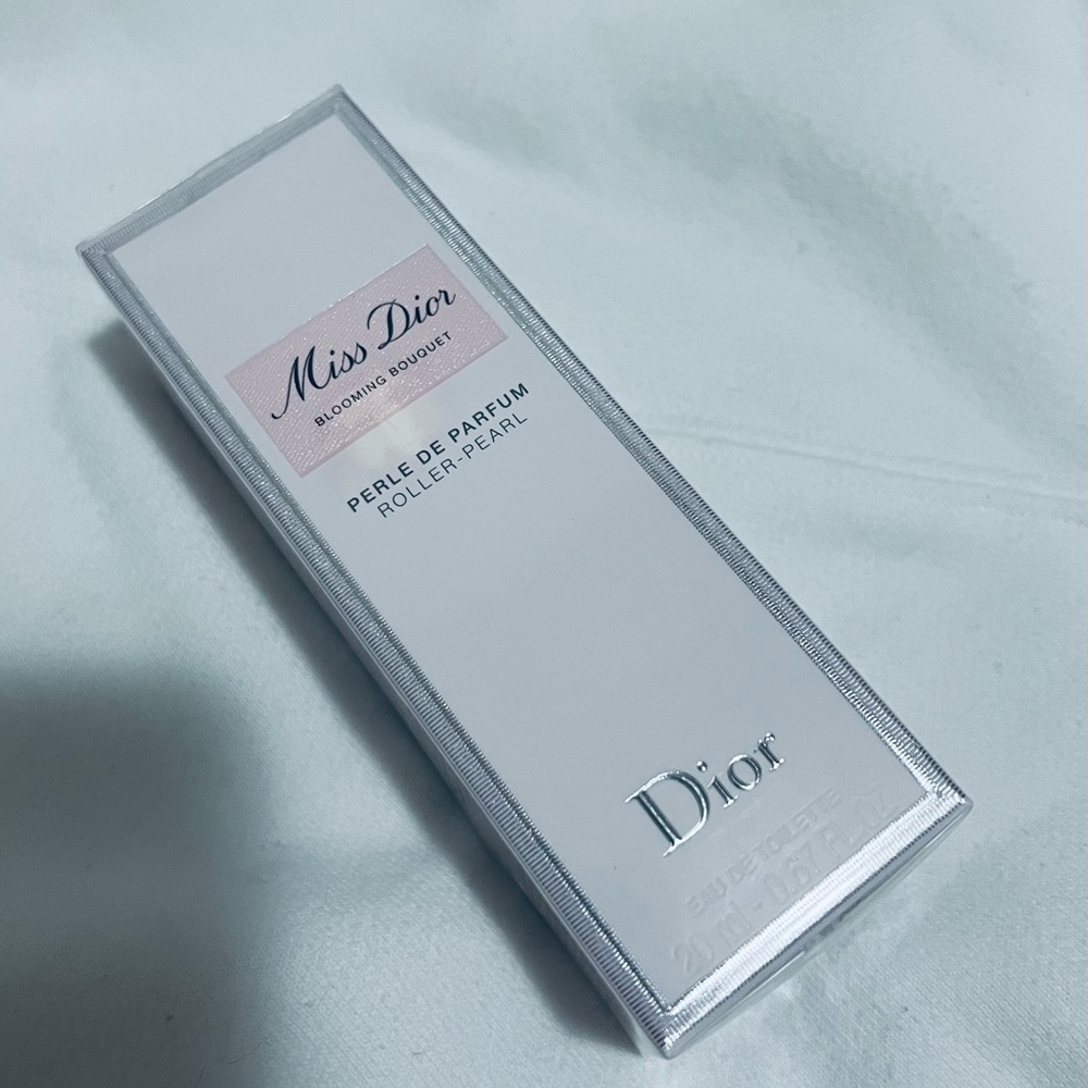 Miss Dior Blooming Bouquet Roller-Pearl